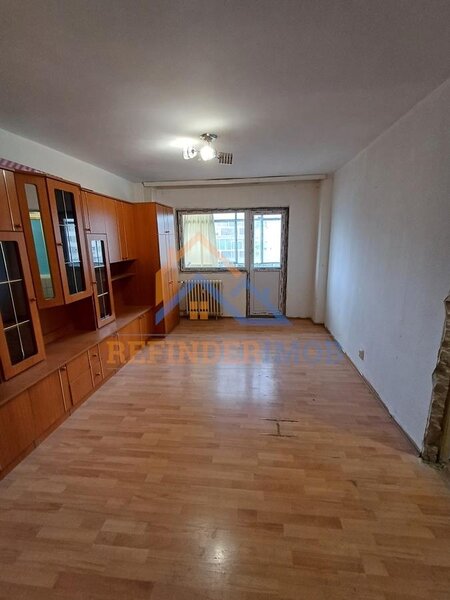 Rahova - Buzoieni Vanzare apartament 2 camere